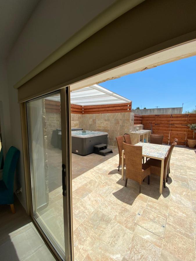 Villa Caerus Paphos Eksteriør bilde