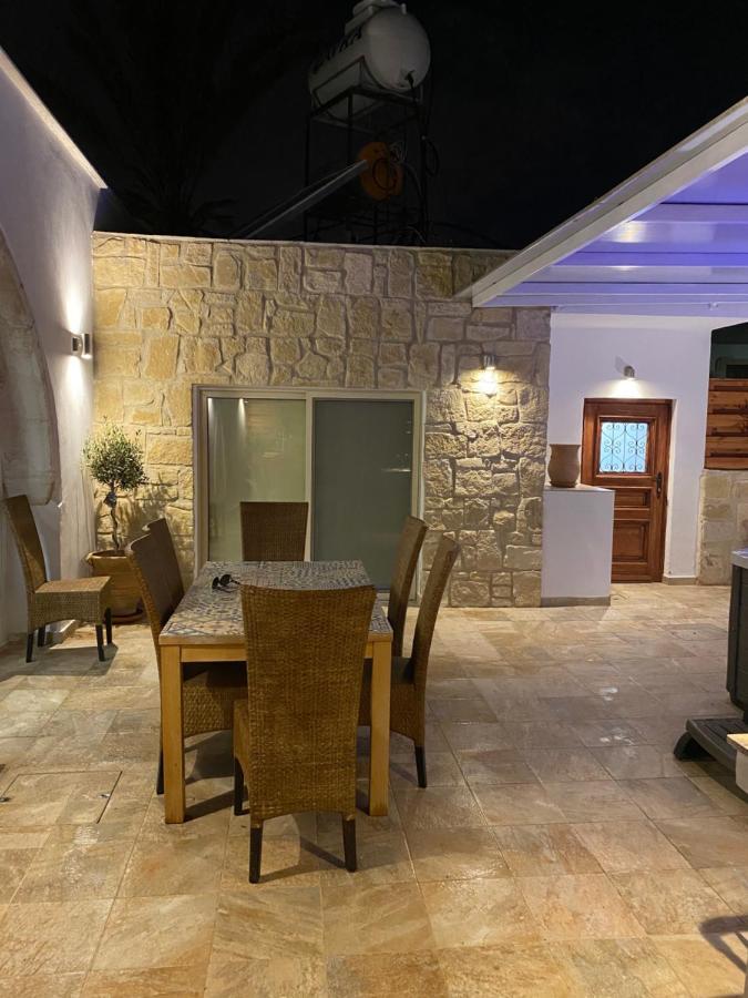 Villa Caerus Paphos Eksteriør bilde