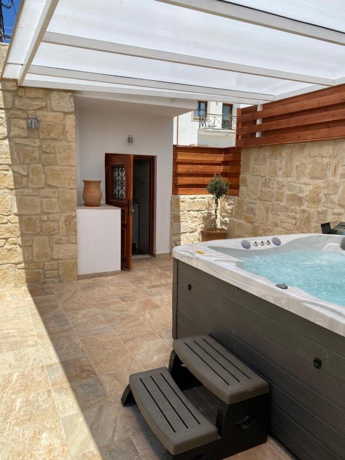 Villa Caerus Paphos Eksteriør bilde