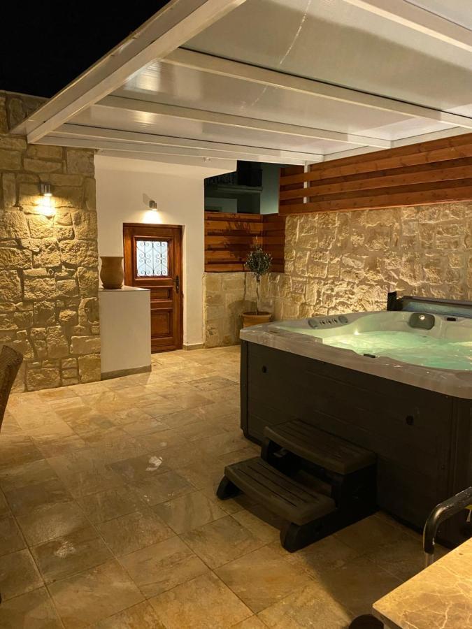 Villa Caerus Paphos Eksteriør bilde